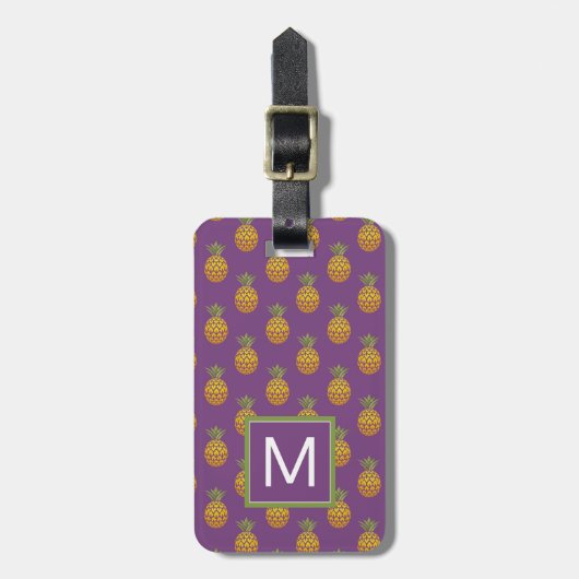 Monogrammm | Lila Ananas Gepäckanhänger (Vorderseite vertikal)