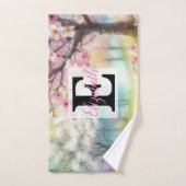 Monogrammname auf Aquarellfarben-Blume in Pastellf Badhandtuch Set (Handtuch)