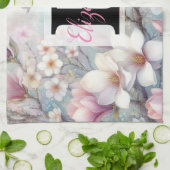 Monogrammname auf Aquarellfarben-Blume in Pastellf Geschirrtuch (Gefaltet)