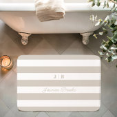 Monogrammname für Beige und weiße Streifen Badematte