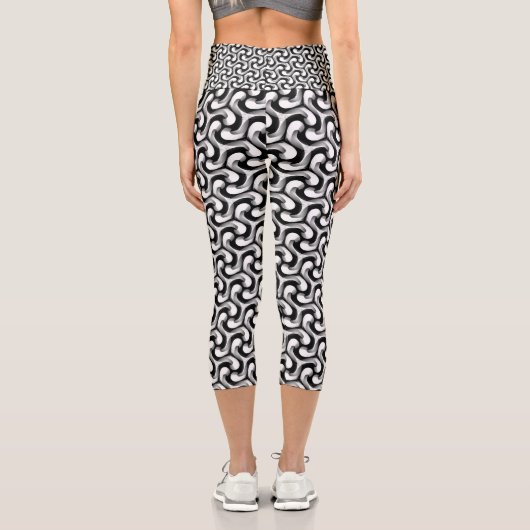 MonoMax Schwarz+Weiß Muster optische Swirl Capri Leggings (Rückseite)