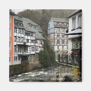 Monschauer Straßen mit Fachwerkhäusern und Fluss Magnet