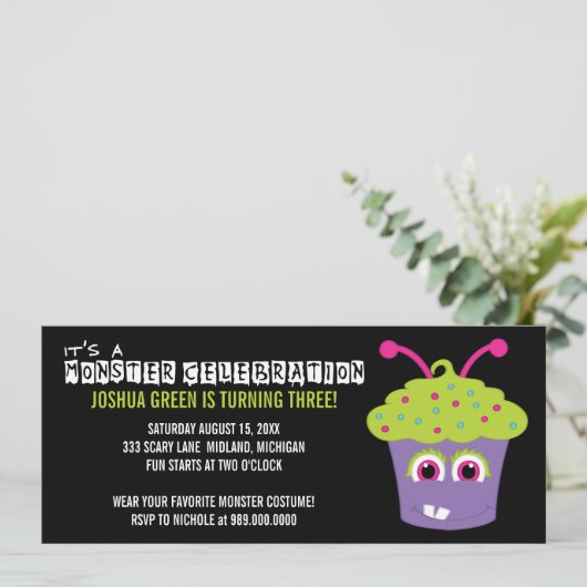 Monster Bash Geburtstagsparty Einladungen (Stehend Vorderseite)