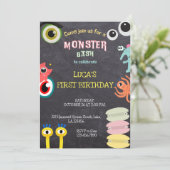 Monster Birthday Chalkboard Einladung (Stehend Vorderseite)
