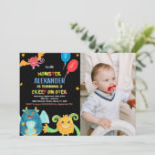 Monster Birthday Einladungen Schwarz mit Foto (Stehend Vorderseite)
