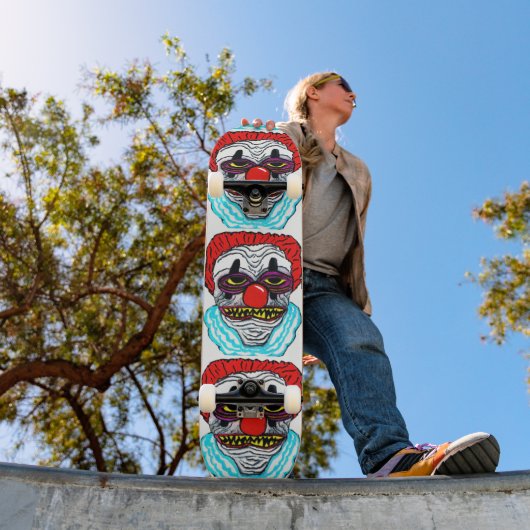 MONSTER CLOWN Skateboard (Außenbereich 1)