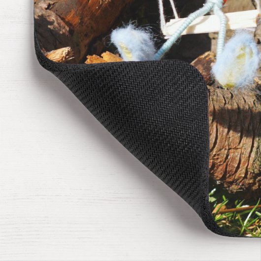 Monster Fubby op schommel. Mousepad (Ecke)