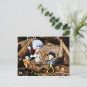 Monster Fubby op schommel. Postkarte (Stehend Vorderseite)