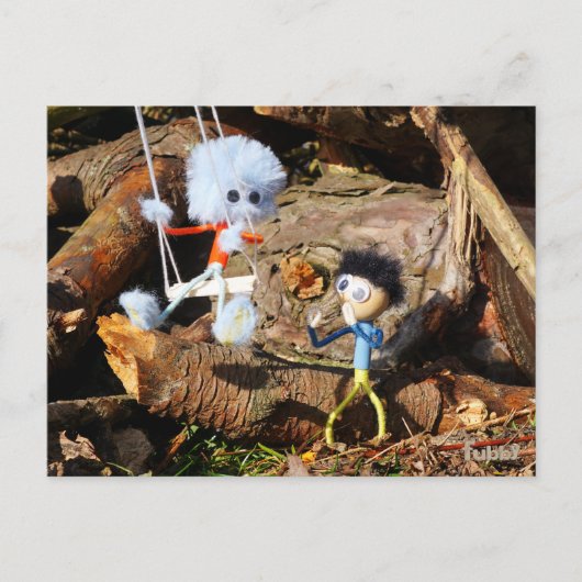 Monster Fubby op schommel. Postkarte (Vorderseite)