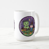 Monster Mashup Treat or Tremble T-Shirt, Cute Fran Kaffeetasse (VorderseiteRechts)