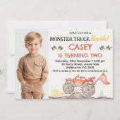 Monster Truck Bash Birthday Modern Red Foto Einladung (Vorderseite)