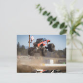 Monster Truck Jumping Postkarte (Stehend Vorderseite)