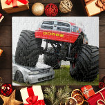 Monster Truck Smashing Car Puzzle<br><div class="desc">Ein großer,  roter Monsterwagen zerschlägt ein Auto,  das ihm das Leben rettet. Cool für alle LKW-Liebhaber.</div>