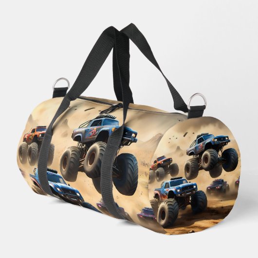 Monster Trucks Chaos, Duffle Bag (Linke Seite)