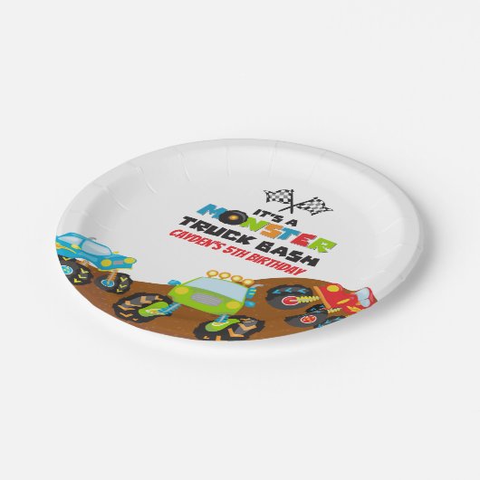 Monster Trucks Geburtstag Pappteller (Schrägansicht)