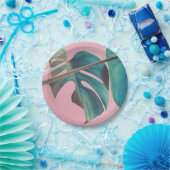 Monstera auf Rosa Pappteller (Party)