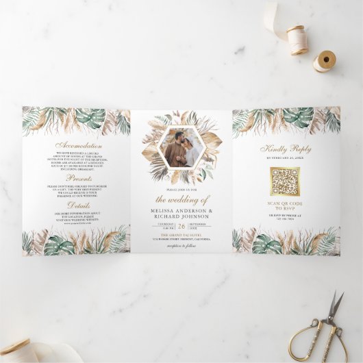 Monstera Boho Pampas All in One QR Code Wedding Dreifach Gefaltete Einladung (Innenseite)