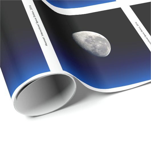 Montag, Internationale Raumstation, 2016 Geschenkpapier (Rolleneckpunkt)