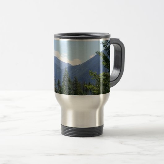 Montana Wald und Gebirge Landschaftliche Aussicht Reisebecher (VorderseiteRechts)