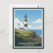 Montauk Point Lighthouse, Coastal Cliff & Sailboat Postkarte (Vorne/Hinten)