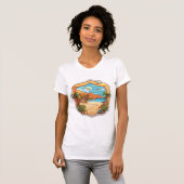 Monterey Waves: Tropisches Tattoo Fusion T-Shirt (Vorne ganz)