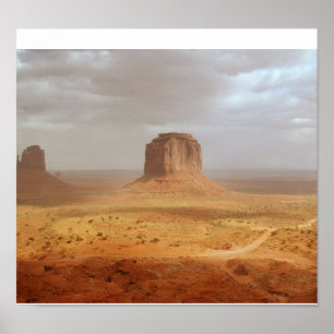 Monument-Tal Poster