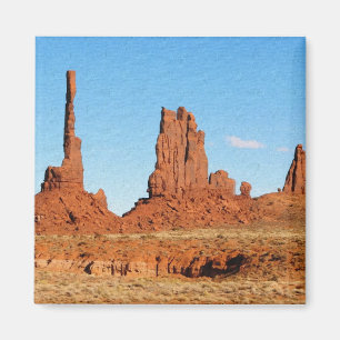 Monumental II Magnet
