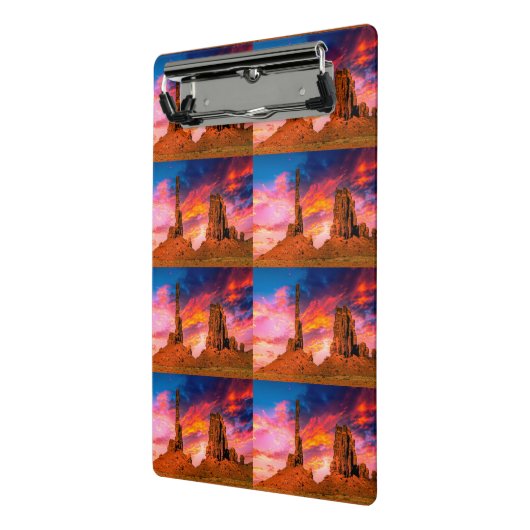 Monumental Mini Klemmbrett (Gewinkelt2)