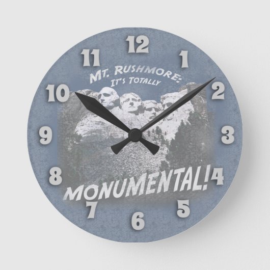 Monumental Mount Rushmore Sprichwort Runde Wanduhr (Vorderseite)