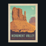 Monumental | Navajo Tribal Park Postkarte<br><div class="desc">Anderson Design Group ist eine preisgekrönte Illustrations- und Designfirma in Nashville,  Tennessee. Der Gründer Joel Anderson leitet ein Team talentierter Künstler,  um originale Posterkunst zu kreieren,  die wie Vintage Werbedrucke von den 1920er bis 1960er Jahren aussieht.</div>