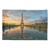 Monuments | Eiffel Tower Sunrise Kissenbezug (Rückseite)
