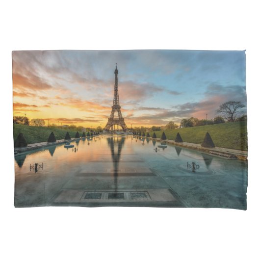 Monuments | Eiffel Tower Sunrise Kissenbezug (Vorderseite)