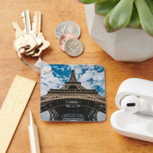 Monuments   Looking Up at the Eiffel Tower Schlüsselanhänger