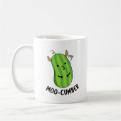 Moo-cumber Funny Veggie Cucumber Pun Kaffeetasse (Links)