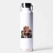 Moo Deng 24 Trumps Wilde Fahrt mit Cat und Hippo! Trinkflasche (Vorne)