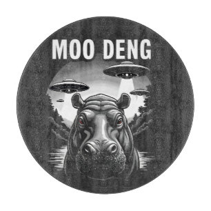 Moo Deng Baby Pygmy Hippo UFO Außerirdischen Schneidebrett
