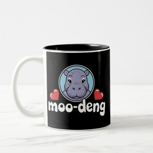 Moo Deng Bouncy Pig in Thai Picture Baby Hippo Zweifarbige Tasse (Links)