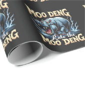 Moo Deng reiten Moo Deng Funny Hippo Geschenkpapier (Rolleneckpunkt)