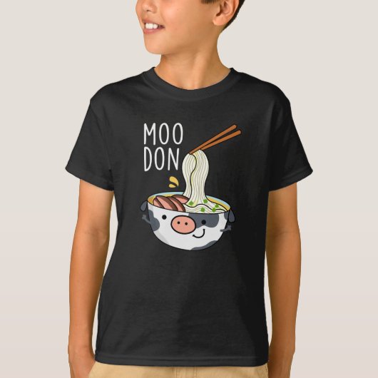 Moo-don Funny Udon Pun Dark BG T-Shirt (Vorderseite)