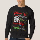 Moo-ry Christmas Cow in Plaid Truck Holiday design Sweatshirt (Vorderseite)