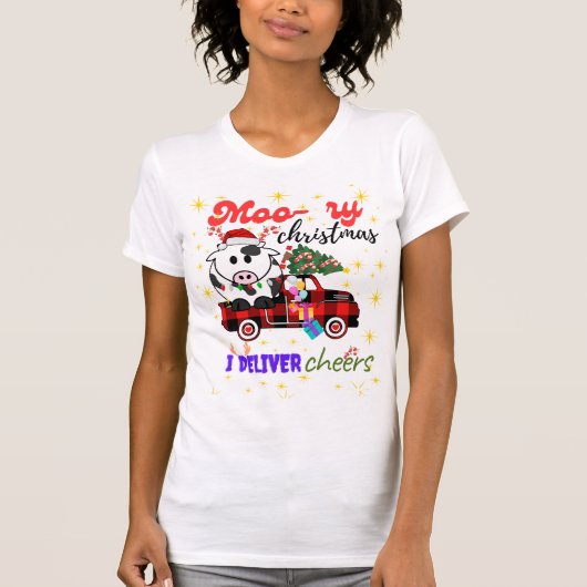 Moo-ry Christmas Cow in Plaid Truck Holiday design T-Shirt (Vorderseite)