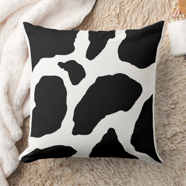 Moo-ving and Grooving: Kuh Print Throw Kissen (Decke)