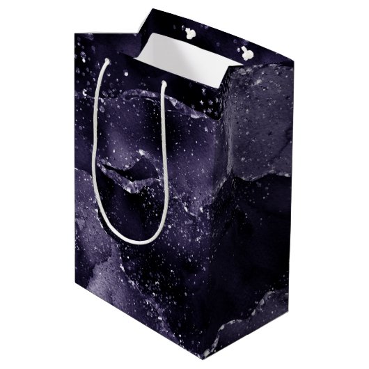 Moody Agate | Midnight Indigo Deep Lila Glam Mittlere Geschenktüte (Rückseite Schrägansicht)