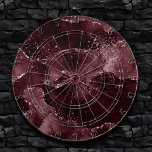Moody Agate | Wein Bordeaux Sangria Merlot Maroon Dartscheibe<br><div class="desc">In den 90er Jahren inspirierte grunge dunkel, raffinierte Aquarellstein aus Marmor in einem tiefmodisch anmutenden Juwelenton mit Imitaten metallische Folie und Glitzer-Venen in einem reichen, dramatischen, mit abstrakten flüssigen Wirbel und Glitzer-Venen. Aus der Kollektion "Till Death Do Us Part" fügt dieser wunderschöne weibliche handbemalte Farbverlauf den perfekten Pop der Farbe...</div>