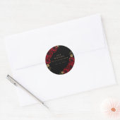Moody Black Burgundy Roses Wedding  Runder Aufkleber (Umschlag)