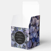 Moody Black Floral Classic Thank You Chic Wedding Geschenkschachtel (Geöffnet)