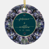 Moody Black Floral Klassische Namen Hochzeit Keramik Ornament (Vorne)