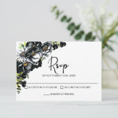 Moody Black Floral Wedding RSVP Karte (Stehend Vorderseite)