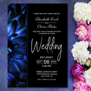 Moody Blue Floral Wedding Einladung