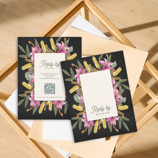 Moody Blush Lily Wedding RSVP Card with QR Code Karte
